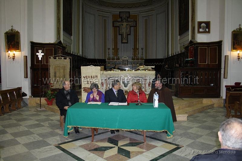 Immagine 024.jpg - 10 Gennaio 2010 - Testimonianze dei membri del Consiglio Regionale OFS: «Cristo ispiratore e centro della vita dei Francescani Secolari».